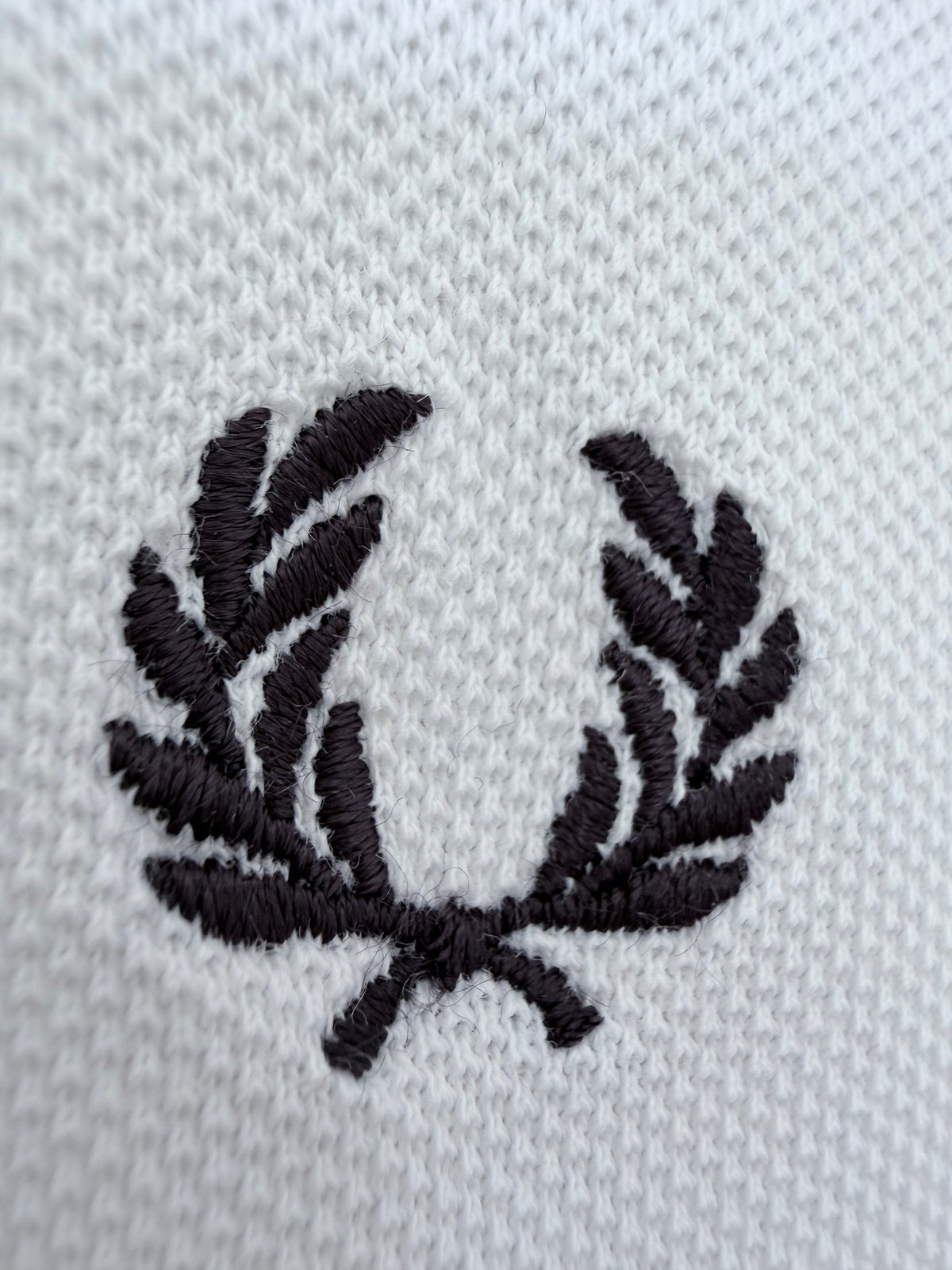 Fred Perry White Polo Shirt Black Red Tipped Collar Size L