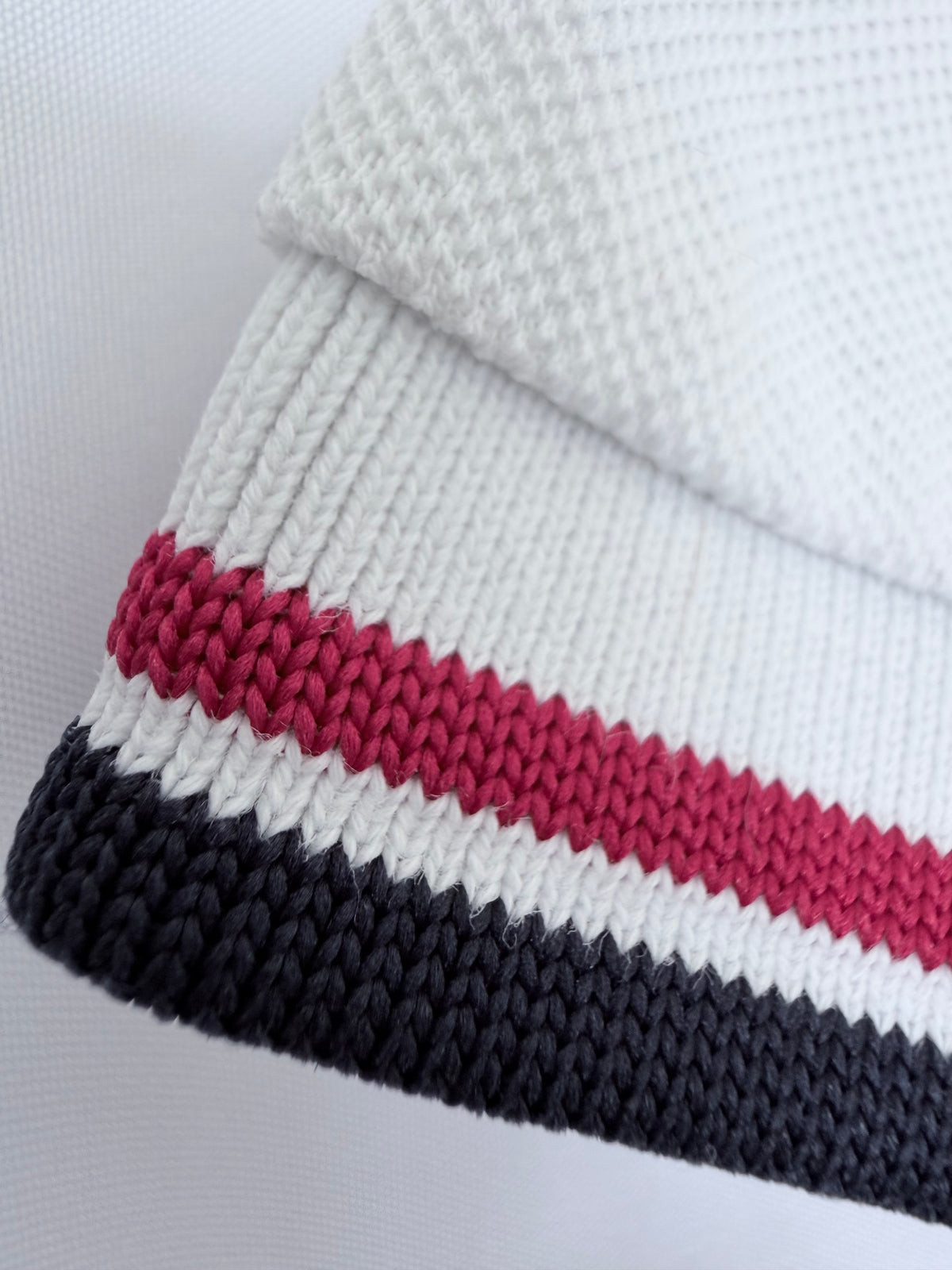 Fred Perry White Polo Shirt Black Red Tipped Collar Size L